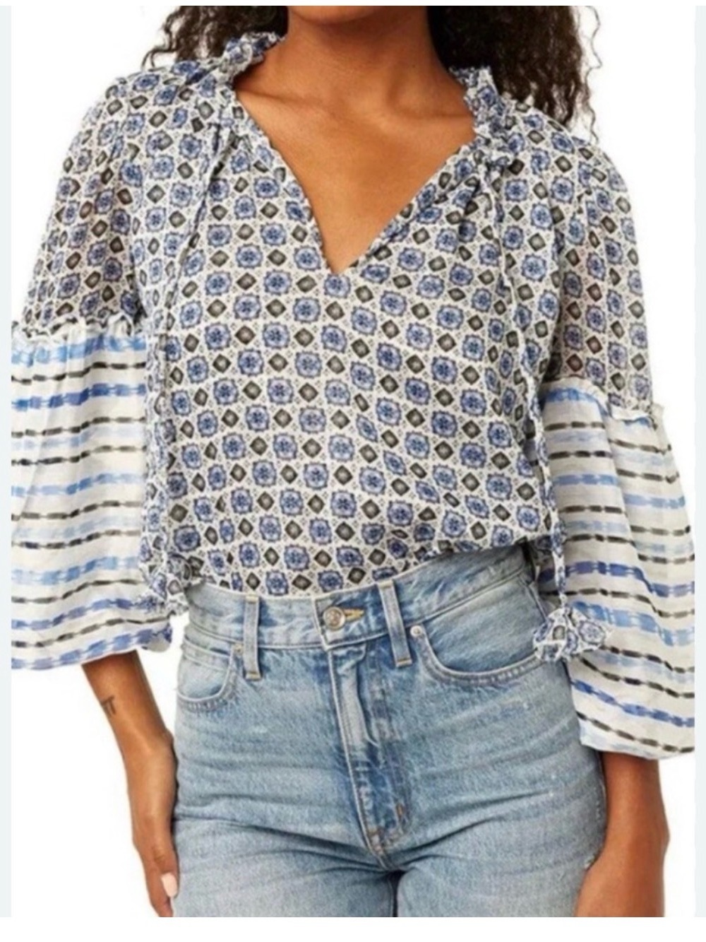 Misa Los Angeles Blue Printed V-Neck Peasant Blouse size L